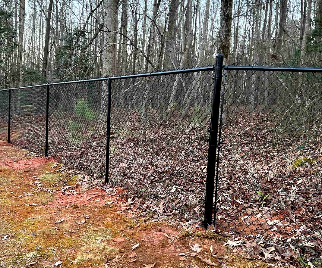 Chain Link fence contractor in the Youngsville North Carolina area.